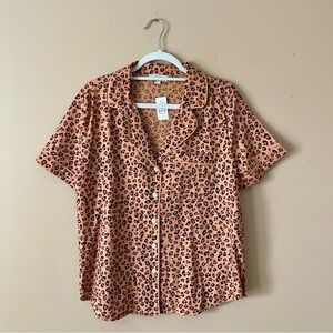 LOFT | Animal Print Lounge Top Sz M